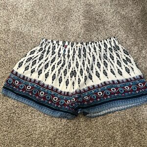 Altar'd State Boho Shorts Size Medium
